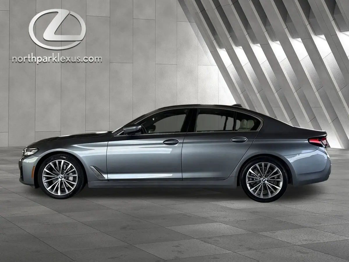 2021 BMW 5 Series 530i