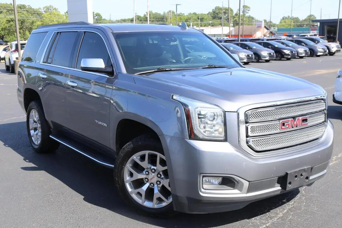 2019 GMC Yukon SLT's photo