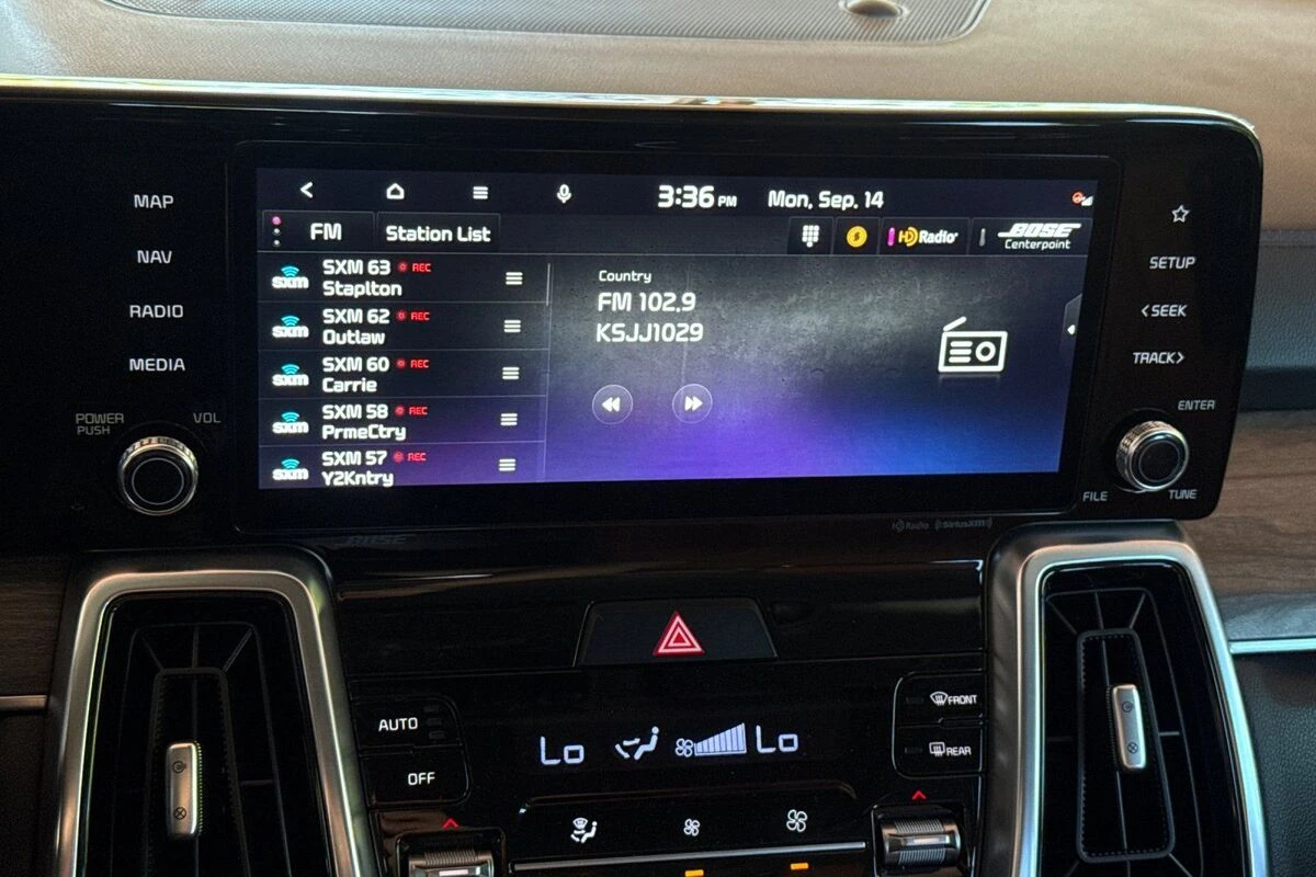 2021 Kia Sorento X-Line - Photo 19