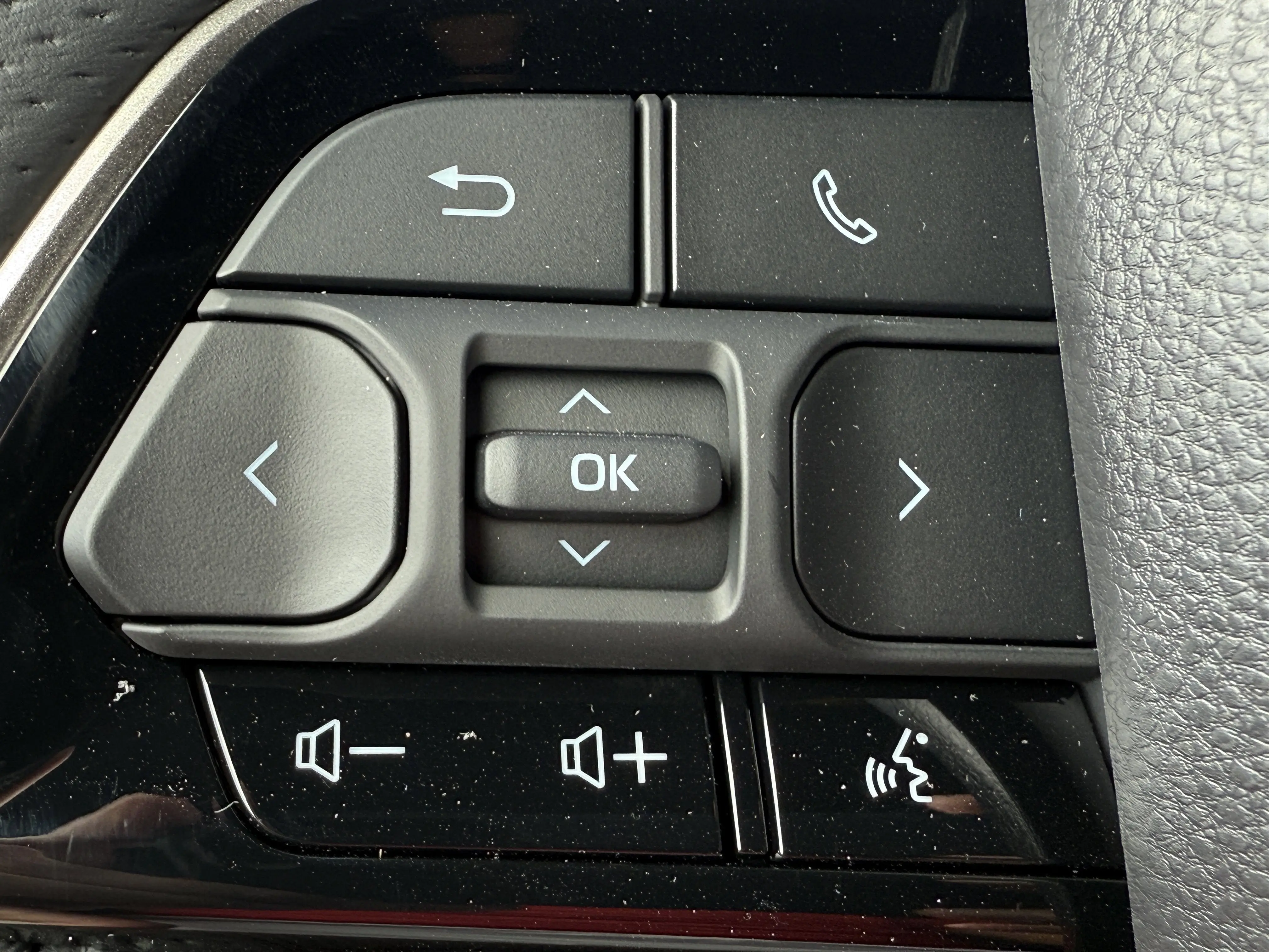2026 Toyota Sequoia Platinum photo 28