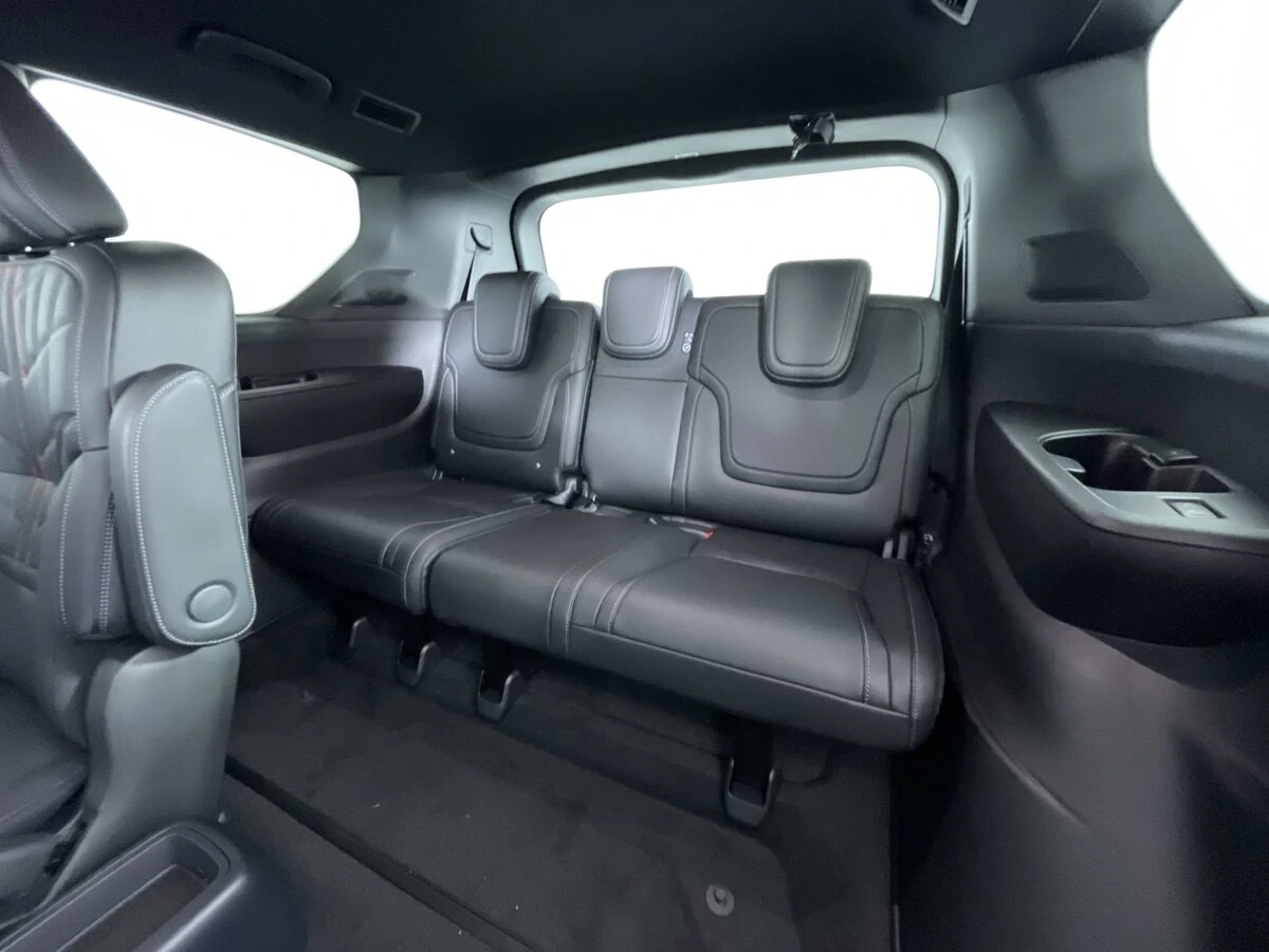 2026 Nissan Armada PRO-4X - Photo 24