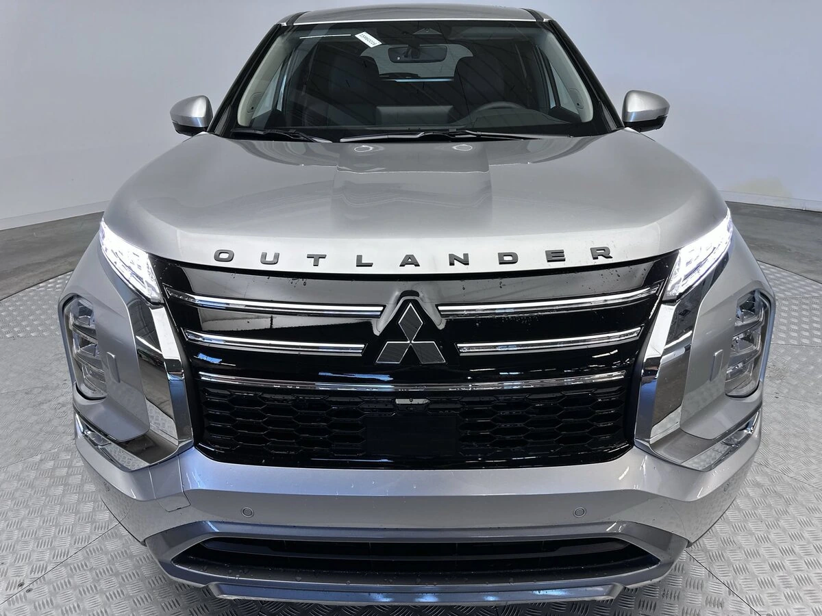 2026 Mitsubishi Outlander Plug-in Hybrid SE - Photo 29