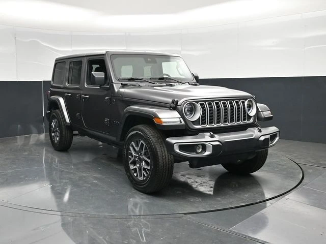 2025 Jeep Wrangler Sahara's photo