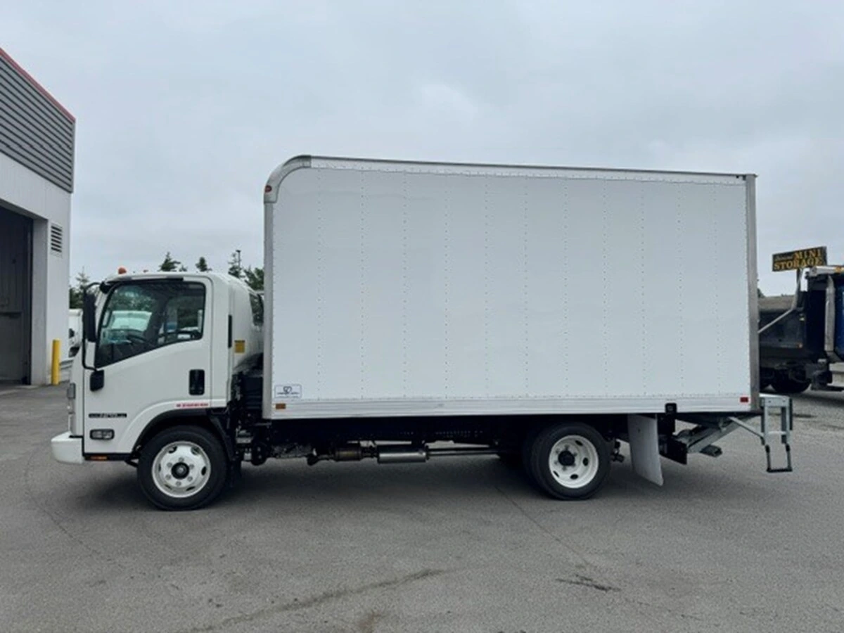 2026 Isuzu NPR