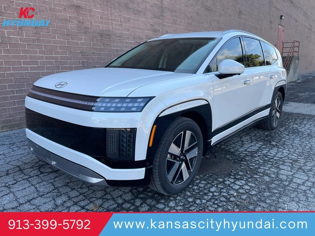 2026 Hyundai Ioniq SEL's photo