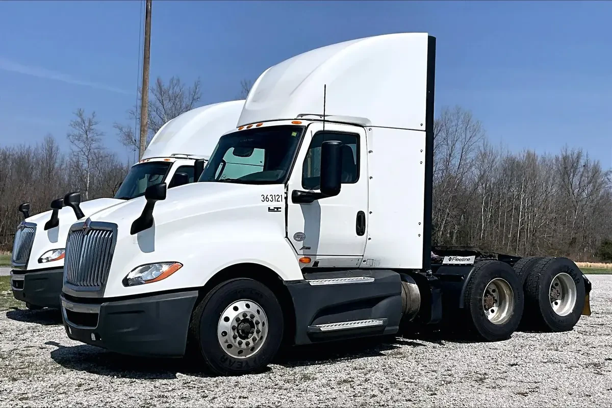 2021 International LT in Louisville, KY — photo 4