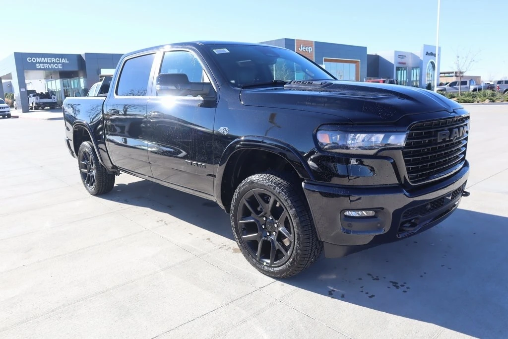 2026 RAM Ram 1500 Pickup Laramie's photo