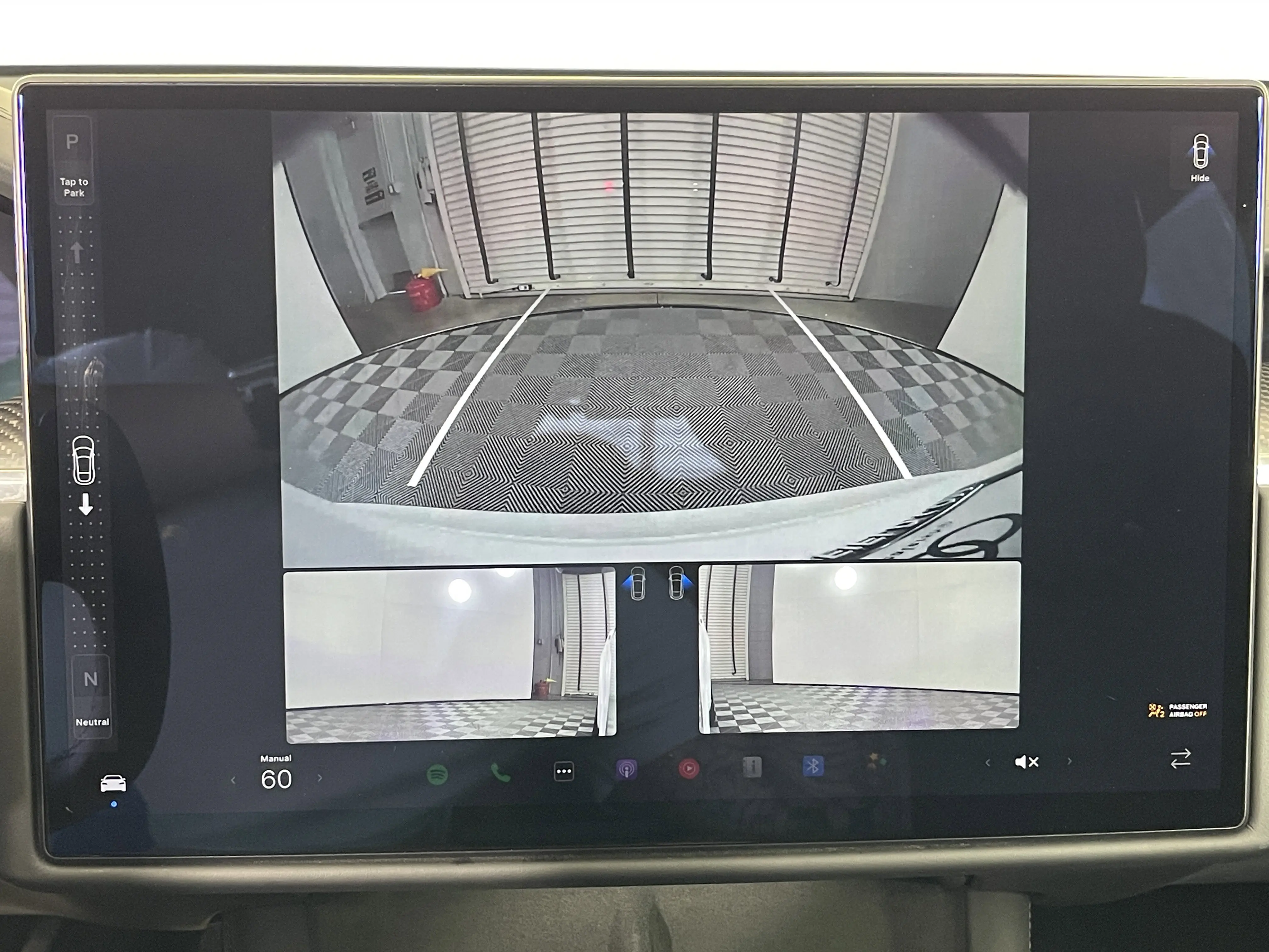2022 Tesla Model S Plaid AWD photo 26