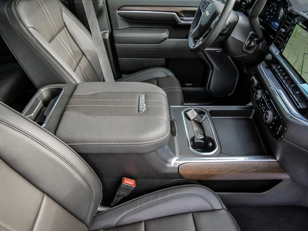 2026 Chevrolet Silverado 2500 HD High Country - Photo 18