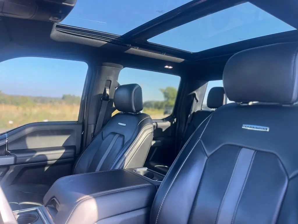 2019 Ford F-450 photo 3