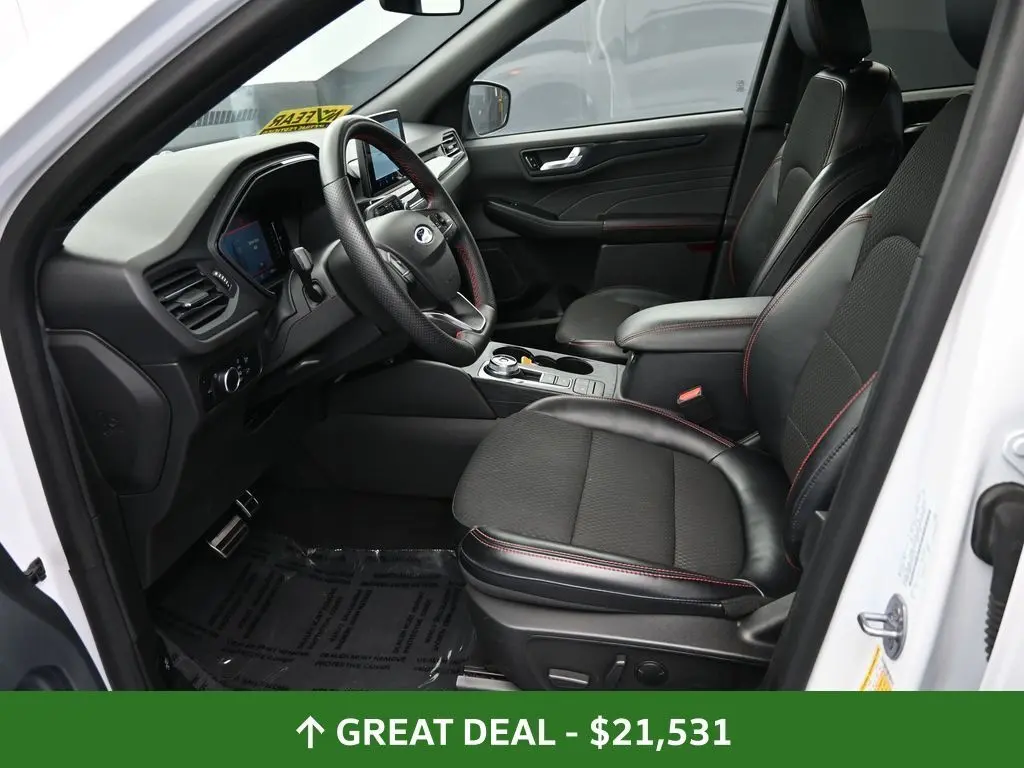 2023 Ford Escape ST-Line photo 10