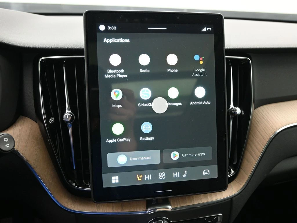 2026 Volvo - image 28