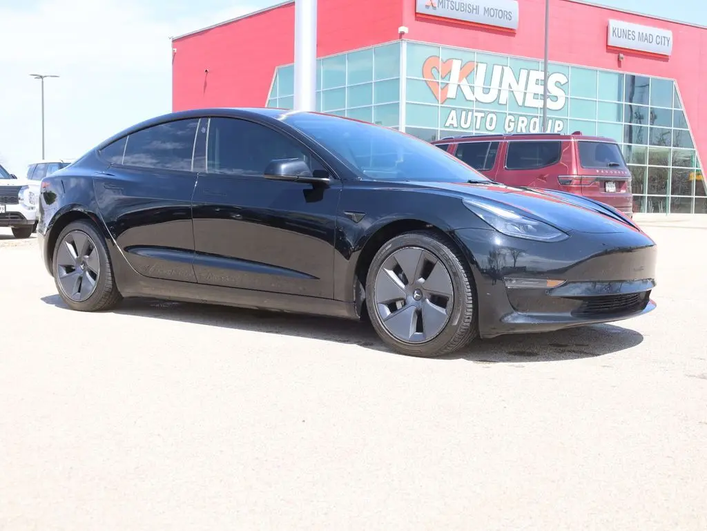 Used 2022 Tesla Model 3 Base with VIN 5YJ3E1EA7NF285732 for sale in Madison, WI