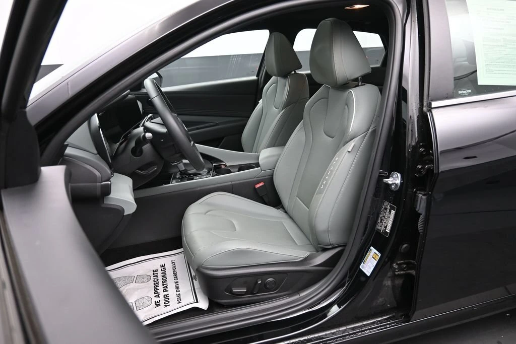 2026 Hyundai Elantra Limited - Photo 21