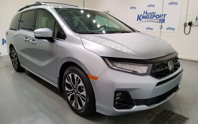 2026 Honda Odyssey Elite's photo