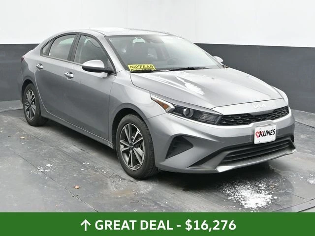 Used 2024 Kia Forte LXS with VIN 3KPF24AD6RE778742 for sale in Delavan, WI