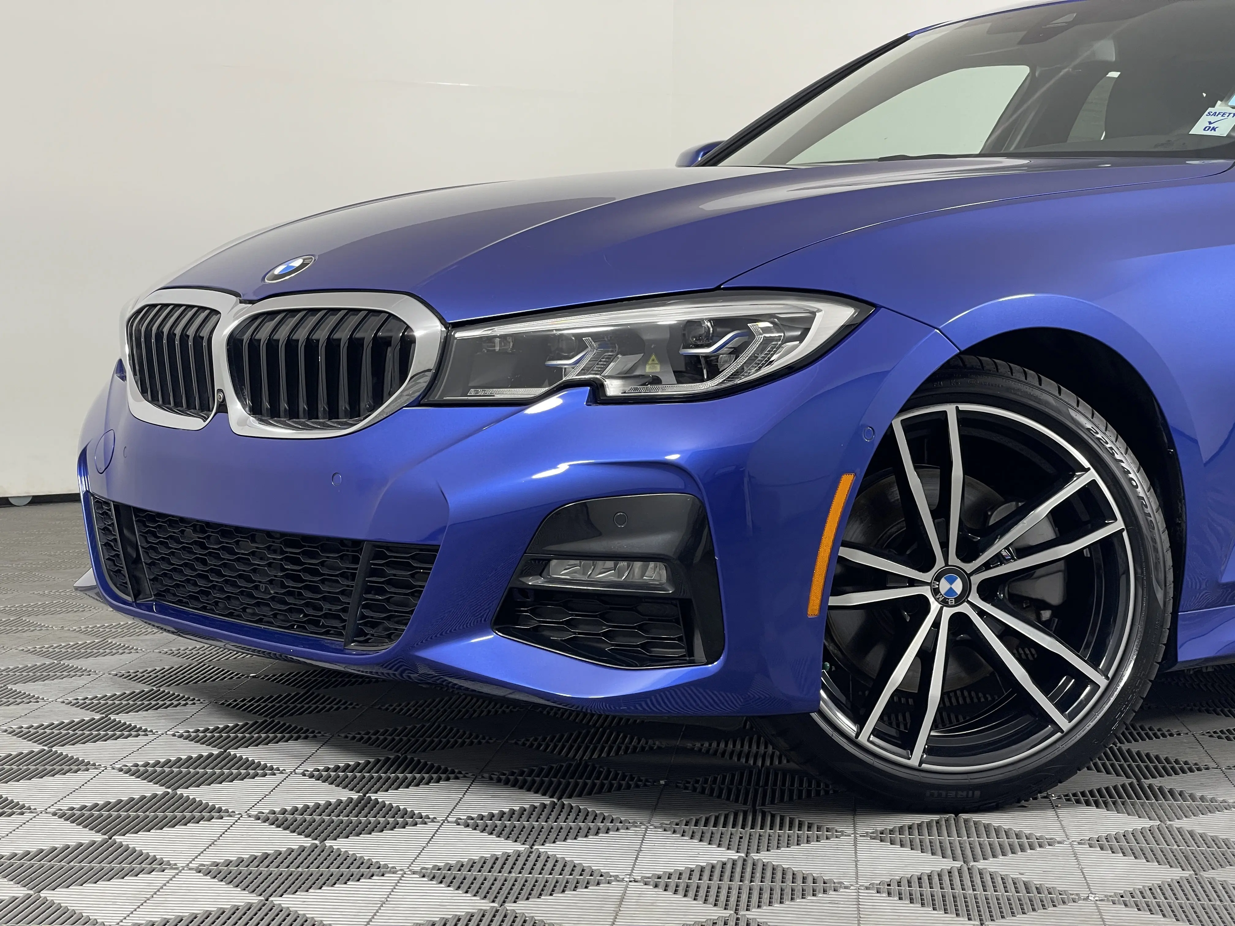 2019 Bmw 330i Sedan photo 4