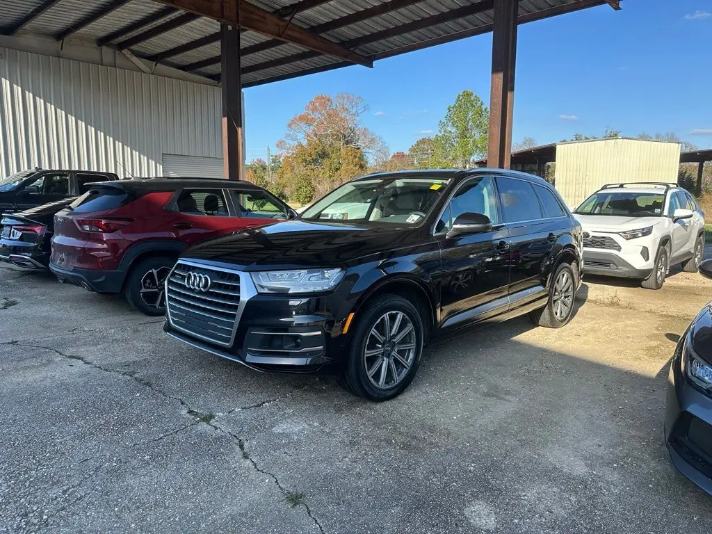 2019 Audi Q7 Premium Plus's photo