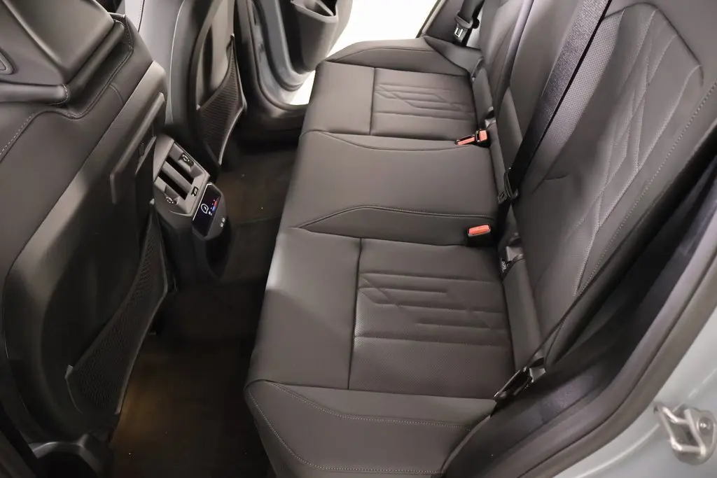 2026 Bmw X3 photo 11
