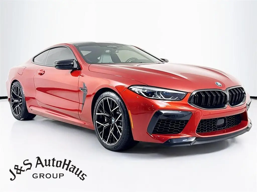 2022 BMW M8 Coupe