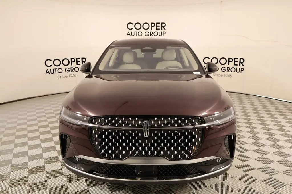 2025 Lincoln Nautilus Premiere photo 6