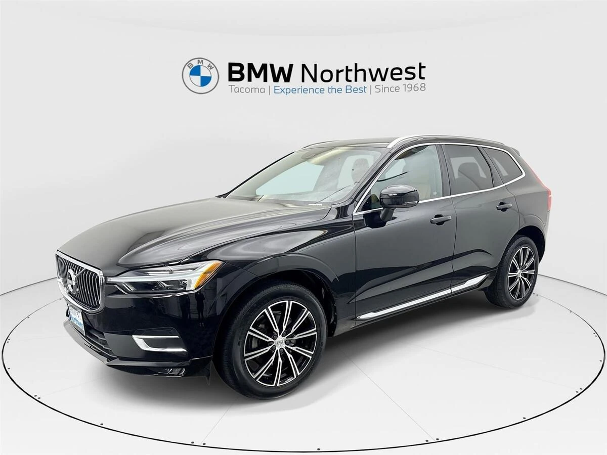 2021 Volvo XC60 Inscription's photo