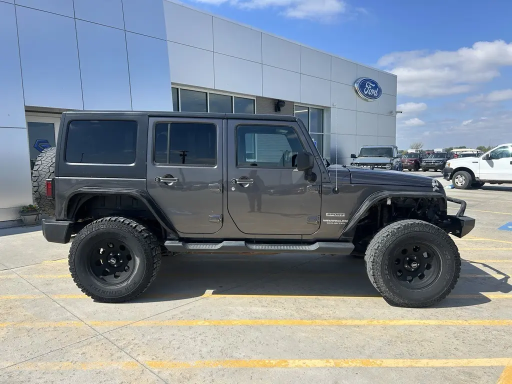 Used 2016 Jeep Wrangler Unlimited Sport S with VIN 1C4BJWDG9GL222562 for sale in Clay Center, KS