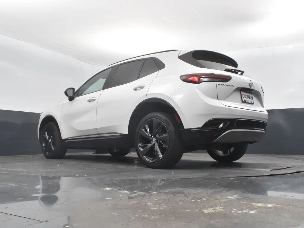 2023 Buick Envision Preferred photo 46