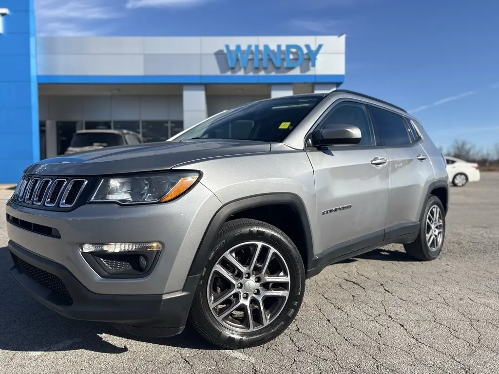 2020 Jeep Compass Sun & Wheel's photo