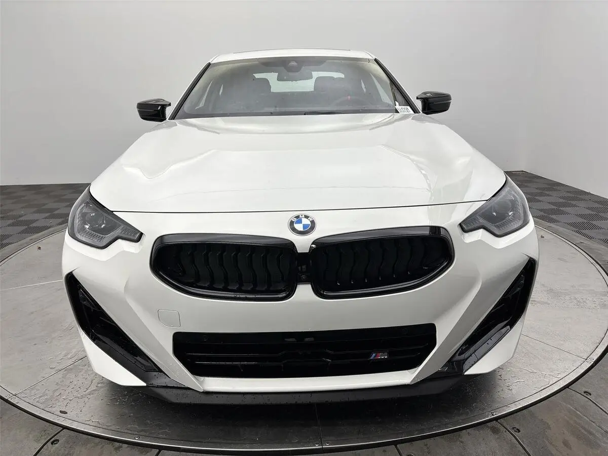 2026 Bmw M240i xDrive photo 2