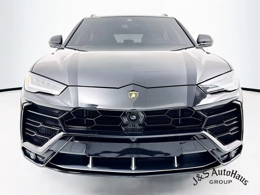 Used 2021 Lamborghini Urus Base with VIN ZPBUA1ZL0MLA11580 for sale in Ewing, NJ