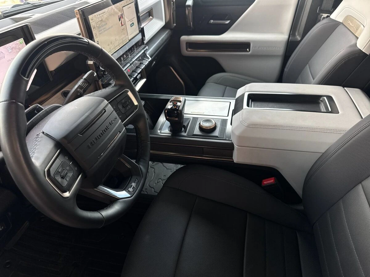 2024 GMC HUMMER EV 3X - Photo 10