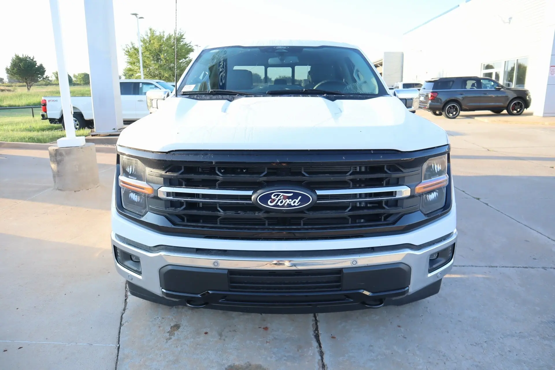 2025 Ford F-150 XLT photo 5
