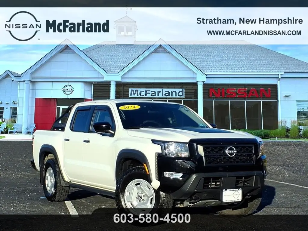 2024 Nissan Frontier SV's photo