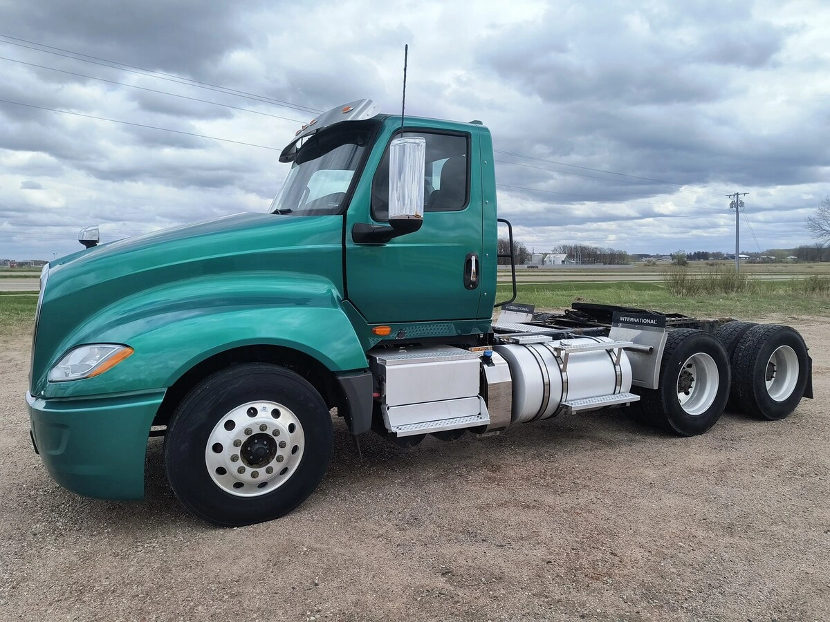 2022 International LT in Plover, WI