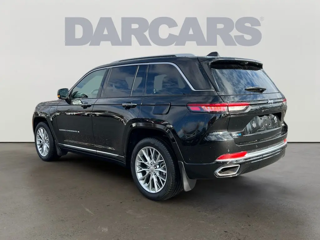 2024 Jeep Grand Cherokee Summit 4xe photo 3