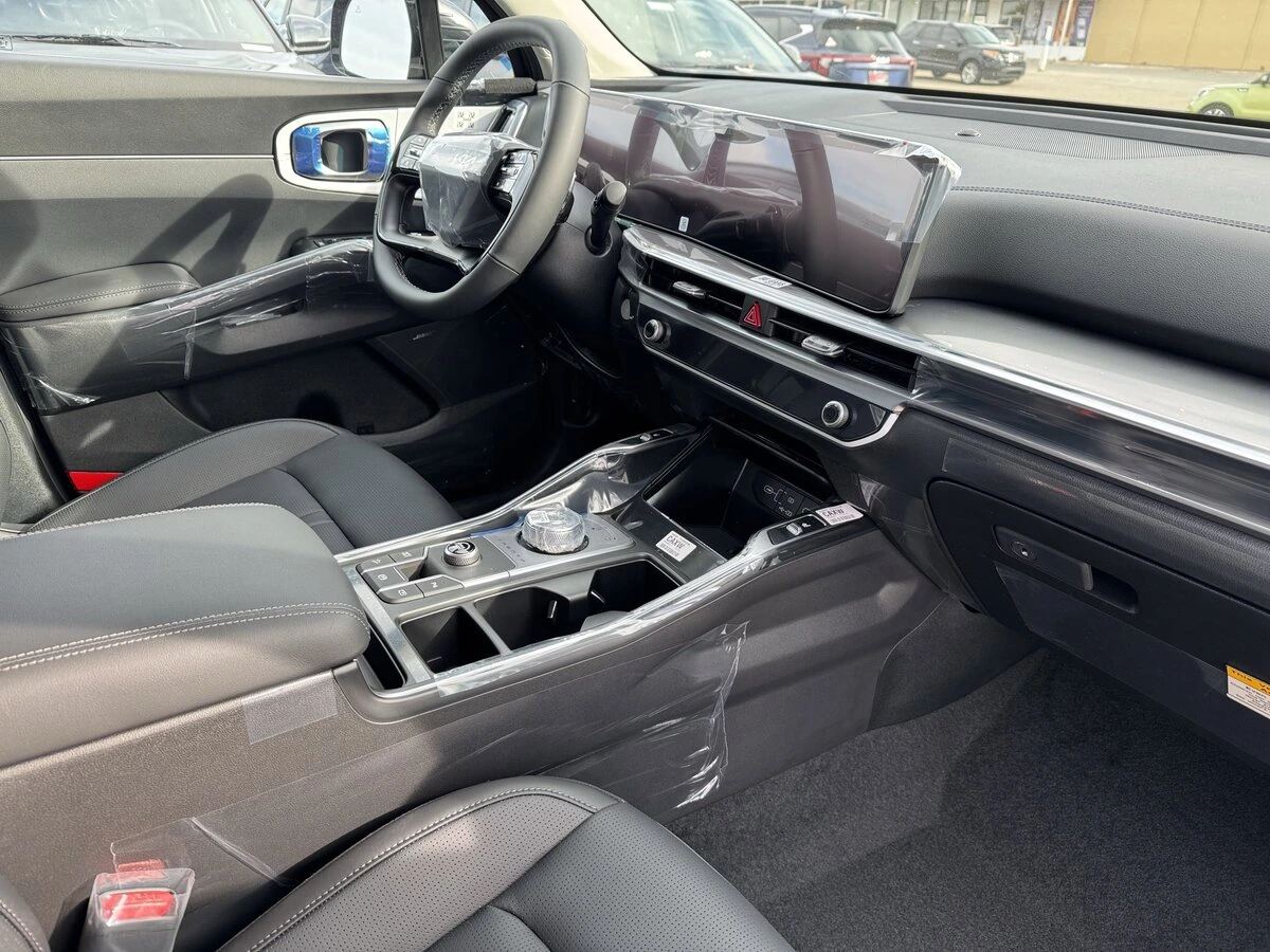 2026 Kia Sorento EX Hybrid - Photo 10