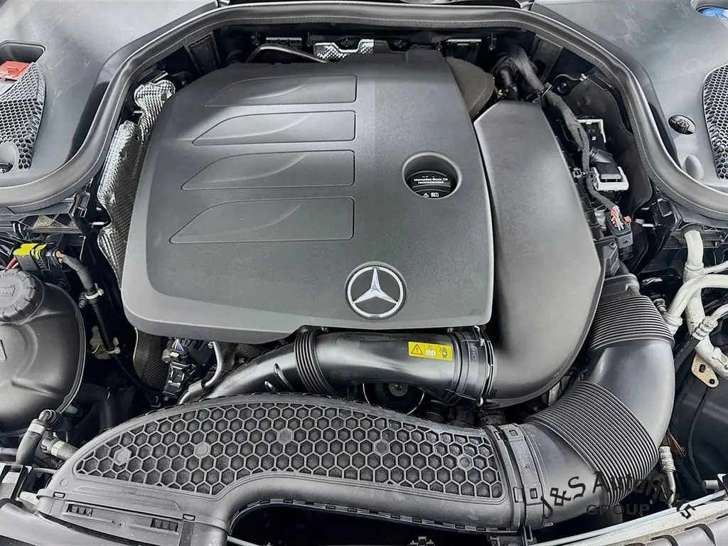 2022 Mercedes Benz E 350 photo 34