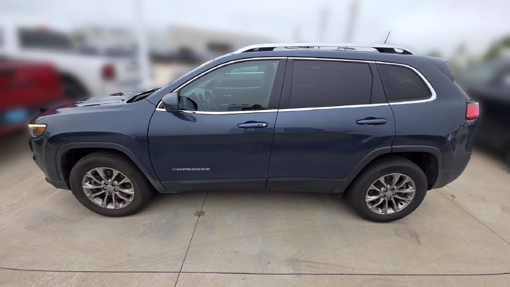 Used 2020 Jeep Cherokee Lux with VIN 1C4PJMLN1LD649698 for sale in Kansas City