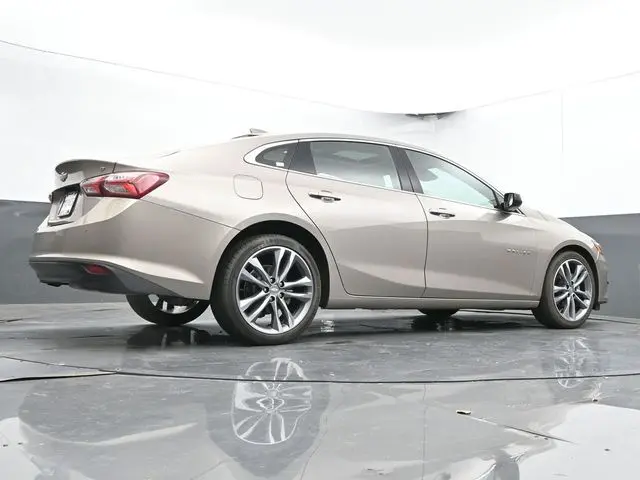 2024 Chevrolet Malibu Premier 2LT photo 44