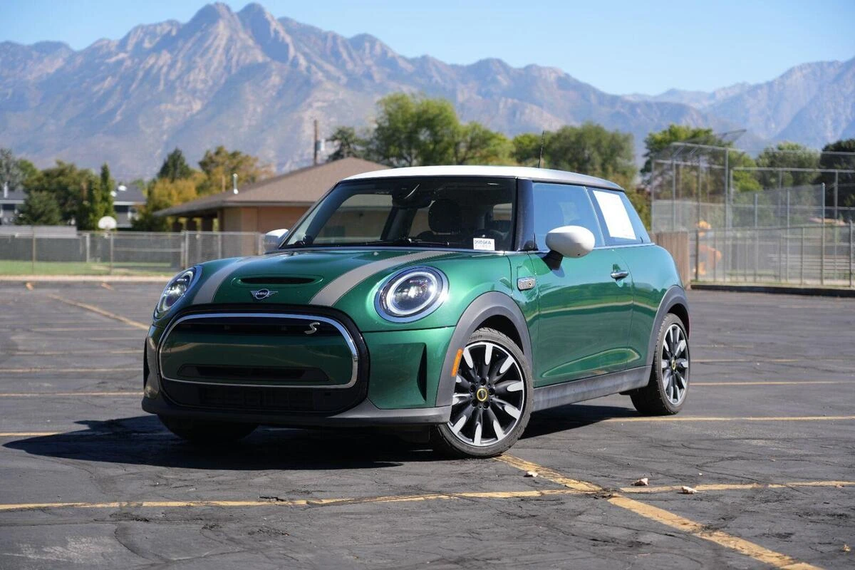 2023 MINI Hardtop 2 Door