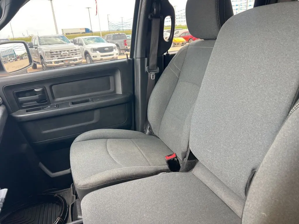 2022 Ram 2500 Tradesman photo 21