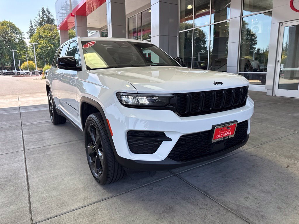 2023 Jeep Grand Cherokee Altitude X