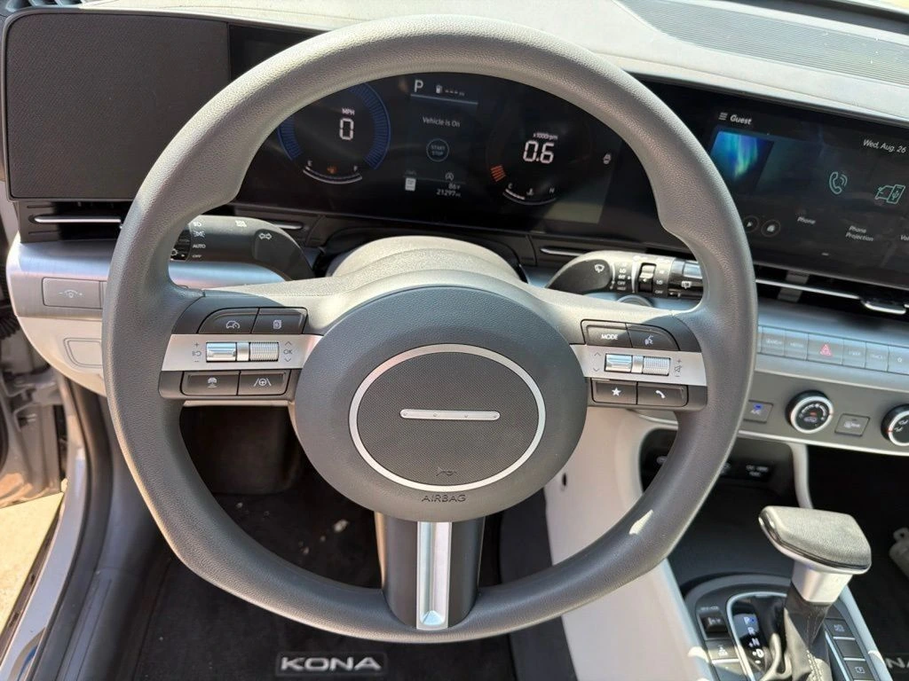 2026 Hyundai Kona SE - Photo 17