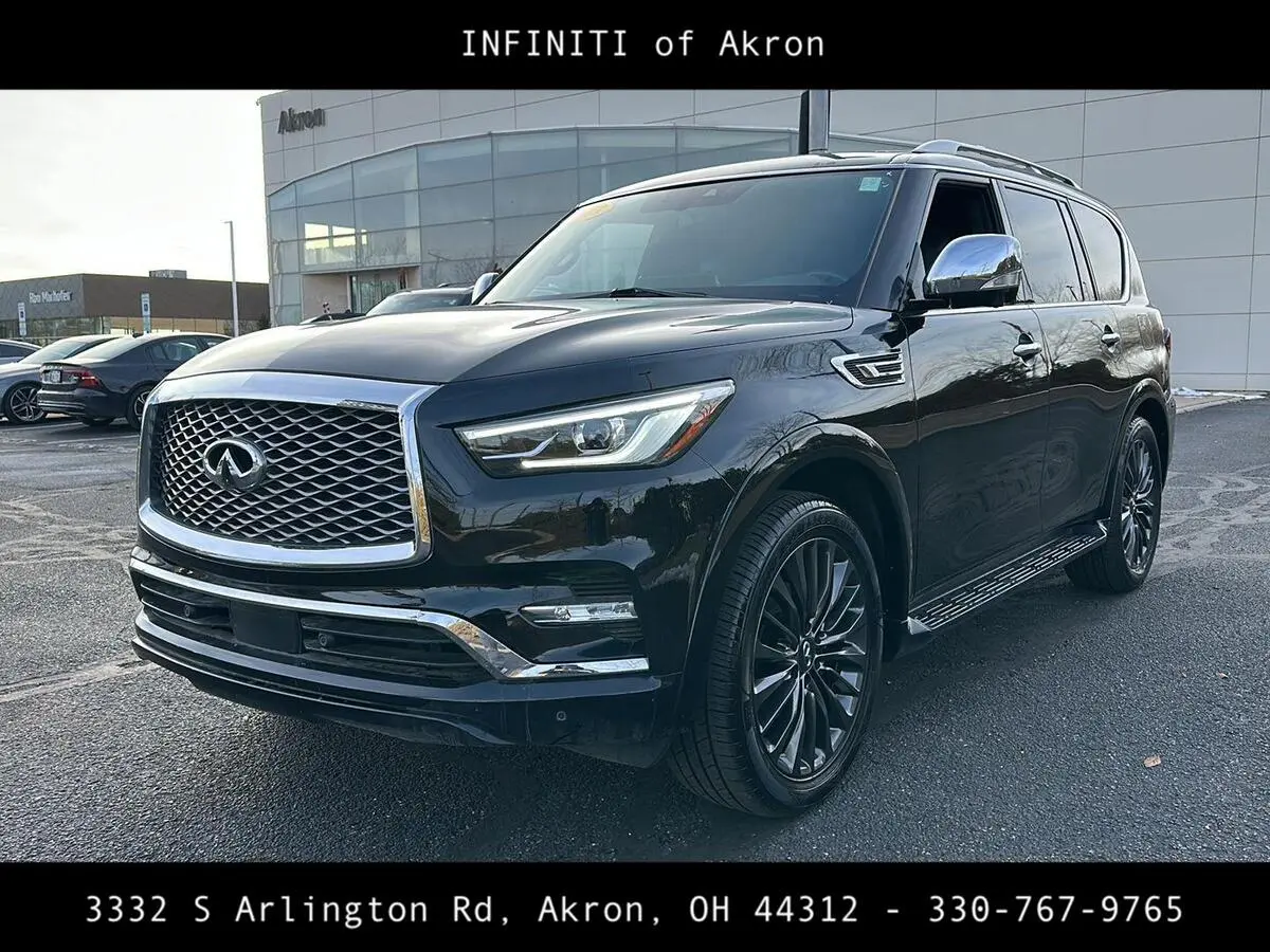 2023 INFINITI QX80 Sensory 4WD's photo