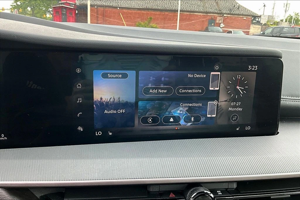 2025 Nissan Murano SV - Photo 27