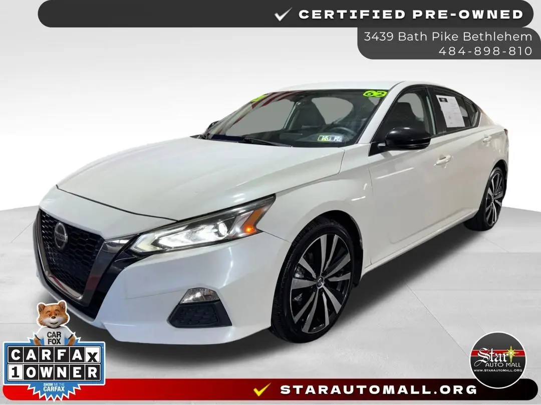 2021 Nissan Altima SR's photo