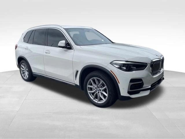 2022 BMW X5 xDrive40i's photo