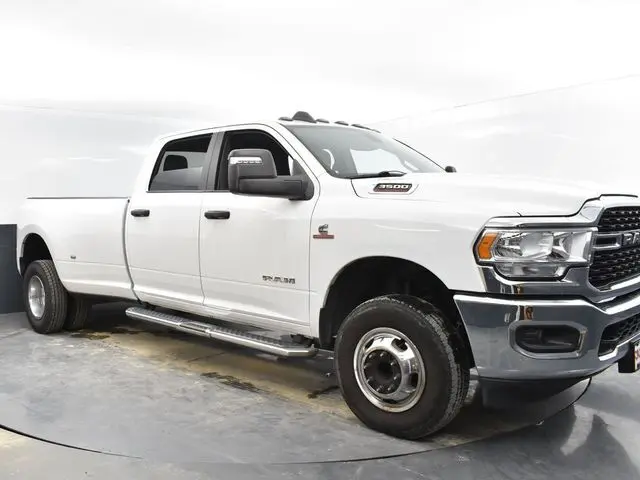 2023 Ram 3500 Big Horn photo 2