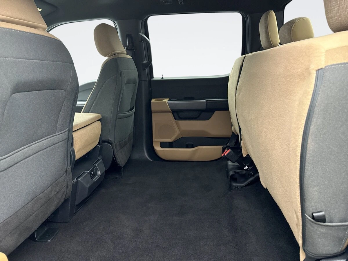 2023 Ford F-150 XLT - Photo 19
